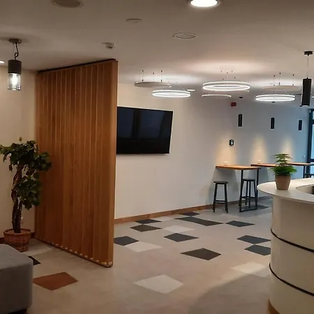 Euroville Jugend- Und 2*