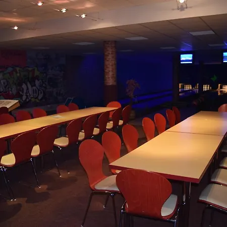 欧元城青年和体育酒店 2* 萨勒河畔瑙姆堡