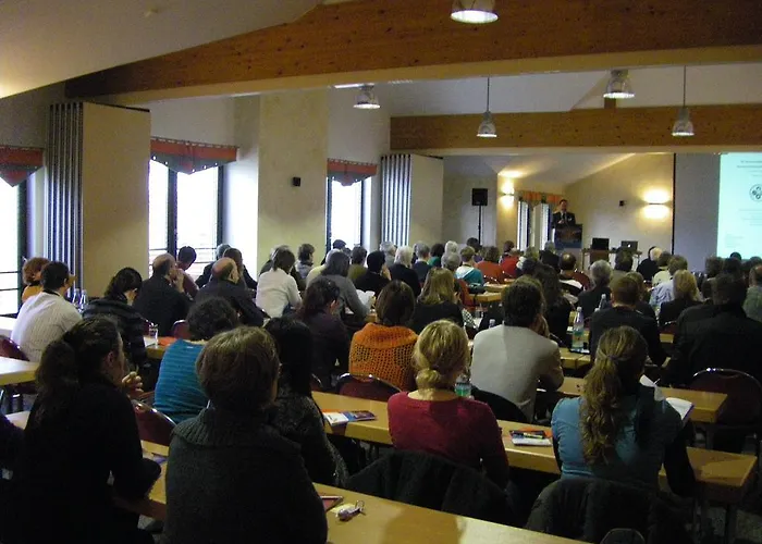 Euroville Jugend- Und