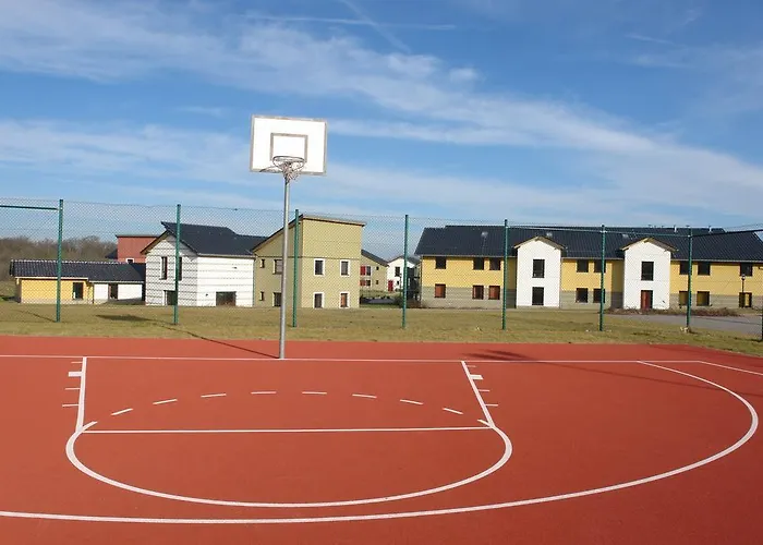 Euroville Jugend- Und 2*