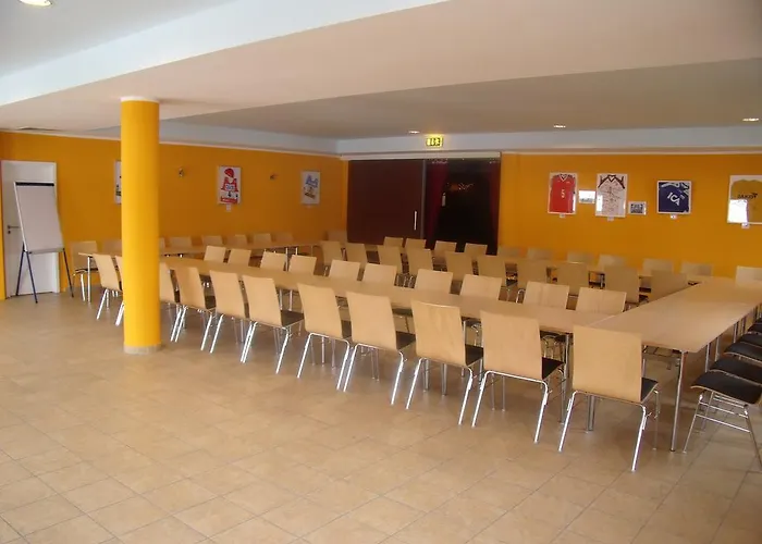 Euroville Jugend- Und