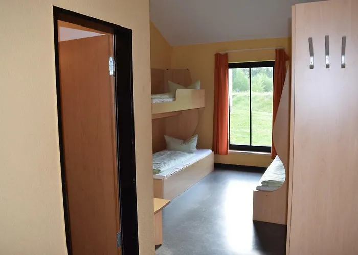 Euroville Jugend- Und Hotel